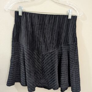 Free People Size Small Black Textured Mini Skirt